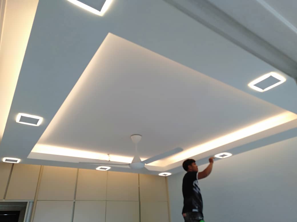 Plaster ceiling